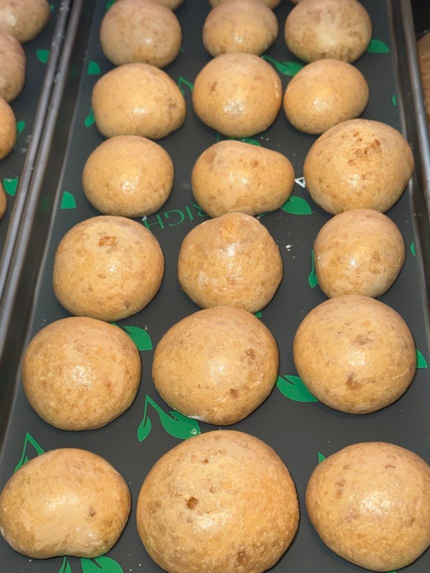 Caramel Puffs